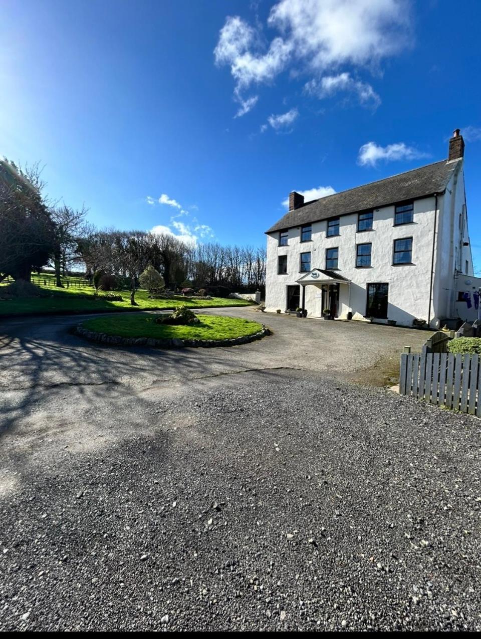 East Hook Farmhouse Haverfordwest Bagian luar foto