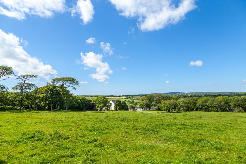 East Hook Farmhouse Haverfordwest Bagian luar foto