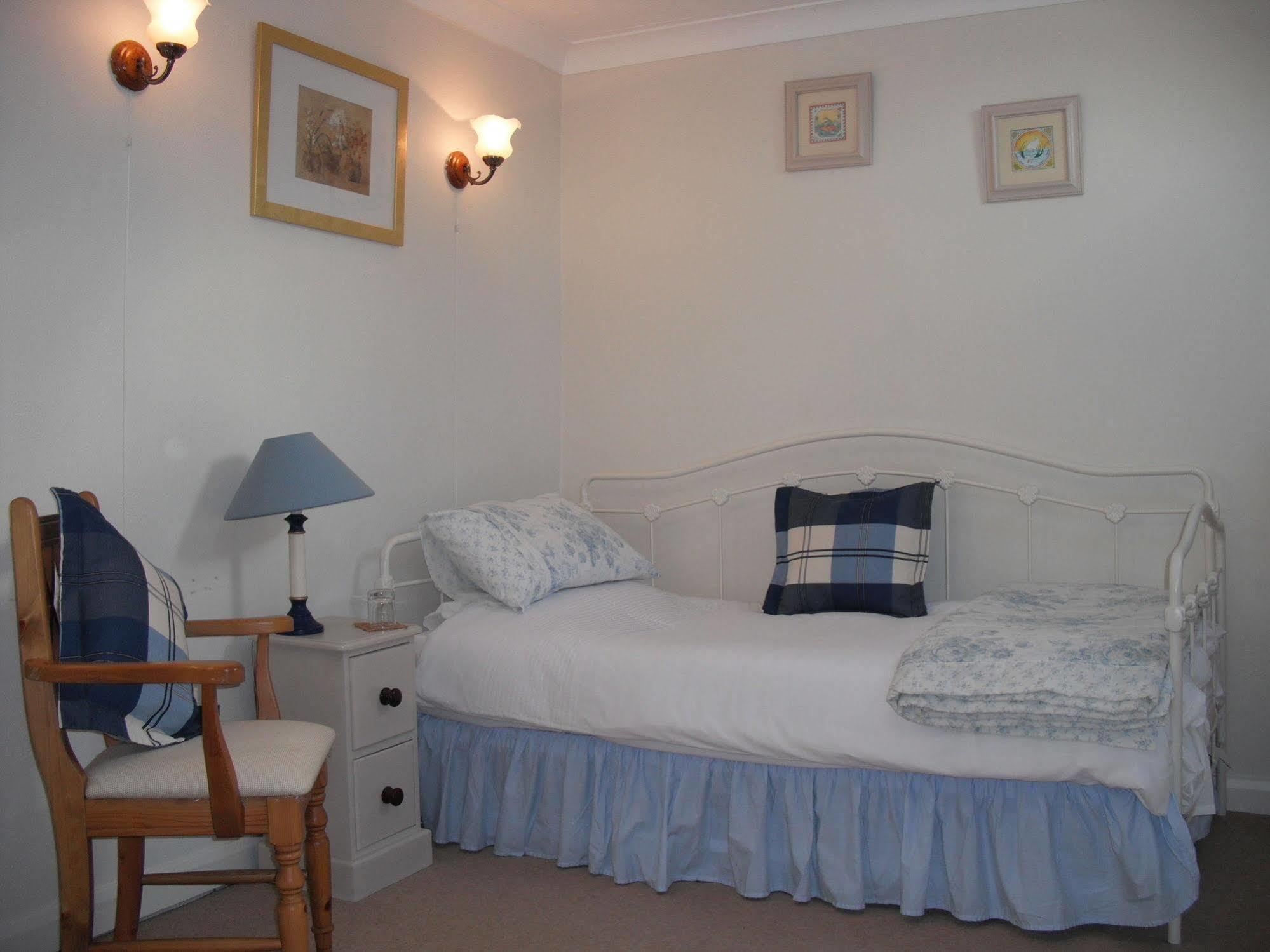 East Hook Farmhouse Haverfordwest Bagian luar foto